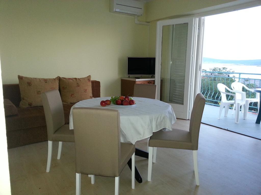 Apartmani Ante Crikvenica Exterior foto